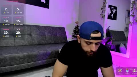 Maximo Wolf online show from December 13, 8:14 pm