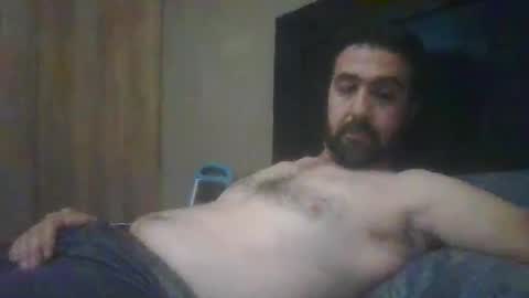 Snapshot of maximus1350 chatting on June 3, 11:32 pm Maximus1350 online show from June 3, 11:32 pm