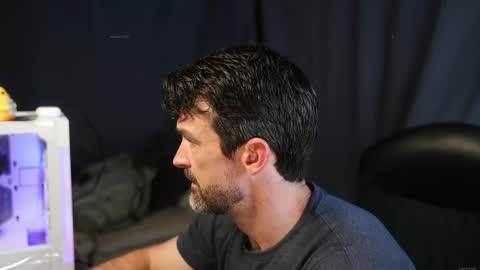 Maximus7871 online show from April 4, 7:33 pm