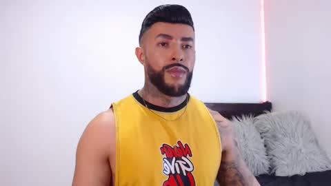 Snapshot of maximus_golden chatting on September 26, 5:00 am Independent Model online show from September 26, 5:00 am