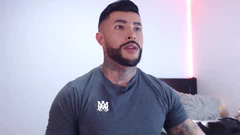 Snapshot of maximus_golden chatting on October 12, 3:27 am Independent Model online show from October 12, 3:27 am