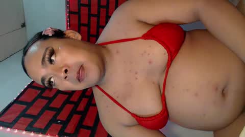 Maxine Sucks online show from January 6, 10:02 am