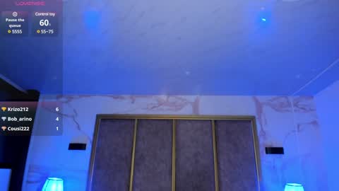 Snapshot of maxirogers chatting on December 22, 1:45 am Maxi Rogers online show from December 22, 1:45 am