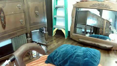 maxjr8008 online show from September 26, 8:29 am