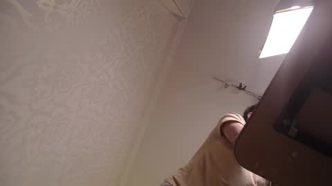 Snapshot of maxkaiden chatting on February 27, 8:50 am MaxKaiden online show from February 27, 8:50 am