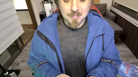 Max online show from February 19, 2:40 am