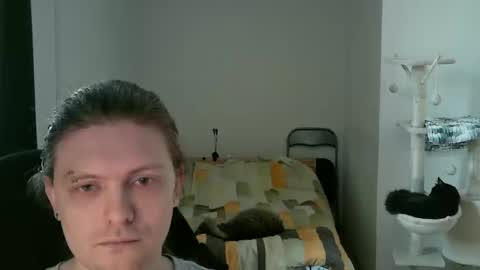 Snapshot of maxs_93 chatting on October 10, 12:04 pm maxs_93 online show from October 10, 12:04 pm