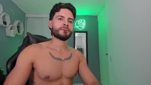 Maxi online show from January 15, 10:57 pm