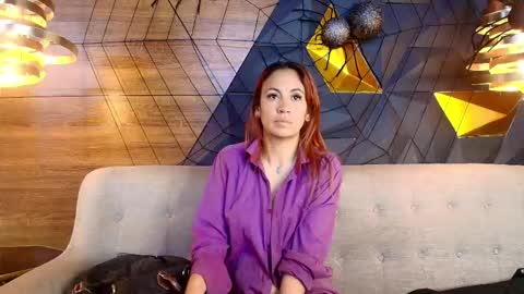 Snapshot of maxx_caprice chatting on October 25, 2:52 am gabby online show from October 25, 2:52 am