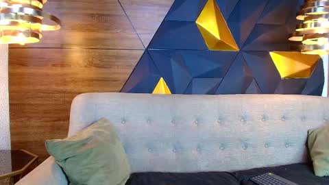 Snapshot of maxx_caprice chatting on November 22, 3:05 am gabby online show from November 22, 3:05 am