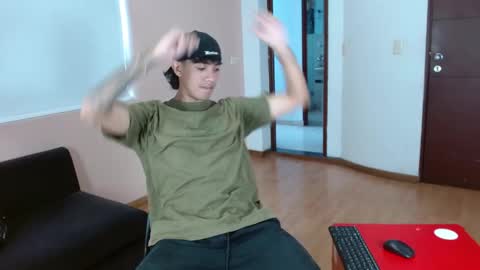 Snapshot of maxx_heatt chatting on September 20, 7:59 pm Maxx online show from September 20, 7:59 pm