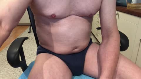 Snapshot of maxx_martin chatting on November 27, 7:54 am Max online show from November 27, 7:54 am