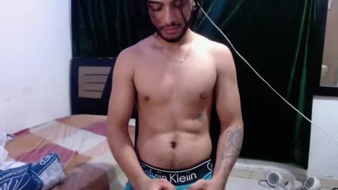 maxximus_10 online show from December 30, 6:31 am