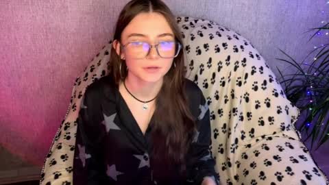 may online show from April 1, 1:52 pm