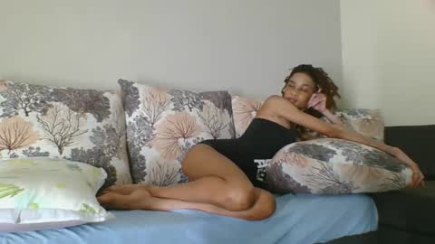 maya online show from September 30, 12:15 am