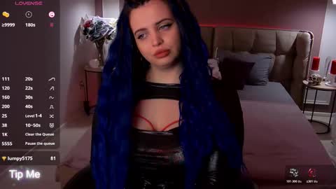 Maya Mils online show from November 13, 1:48 am