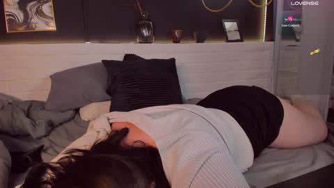 Woman online show from January 13, 5:02 pm