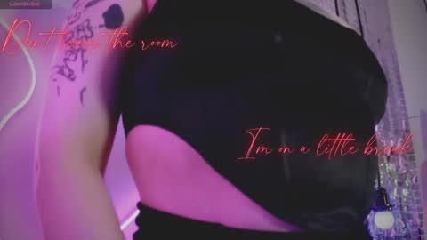 Woman online show from January 20, 8:52 am