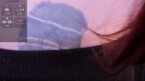 Woman online show from November 27, 2:19 pm