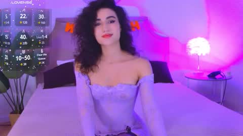 Snapshot of maya_rogerss chatting on October 26, 2:45 pm Maya online show from October 26, 2:45 pm