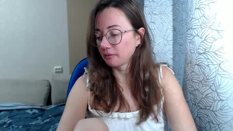 Maya online show from January 5, 6:11 pm