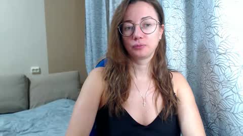 Maya online show from February 20, 7:36 pm