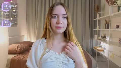 My name is Kara  online show from November 17, 9:09 pm