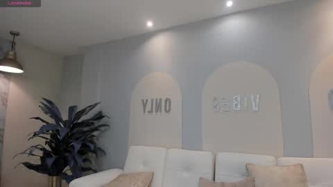 M A Y A    H O F F M A N online show from February 28, 11:22 am