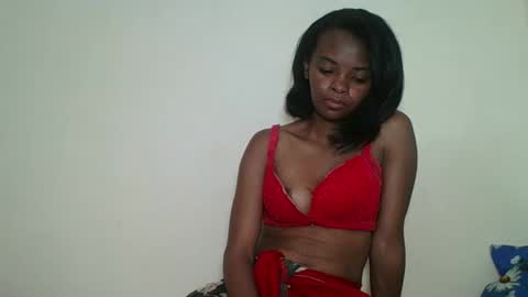 Snapshot of mayalabelle chatting on November 14, 5:44 pm mayalabelle online show from November 14, 5:44 pm