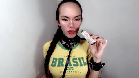 mayamint online show from November 13, 6:45 am