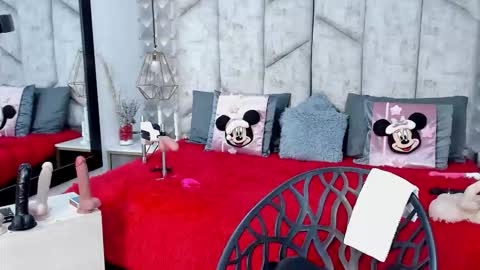 Nicolle Ruselle   Hello my lovely  schedule for great fun from  630 am and end 800 pm Colombian time I wait for you online show from December 4, 1:53 pm