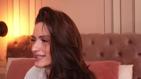 MayaVixxen online show from March 5, 6:44 am