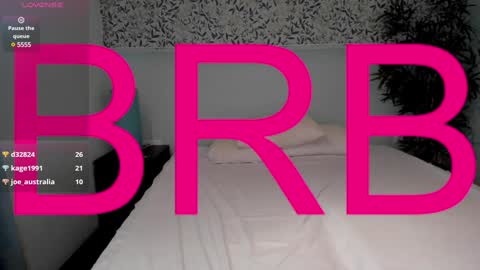 Snapshot of maybe_mia chatting on December 3, 7:21 am Mia GMT2 Mon 3-9 AM Tue 3-9 AM Wed 3-9 AMThur 10 AM - 4 PM Fri 3-9 AM Sat 3-9 AM Sun 3-9 AM. online show from December 3, 7:21 am