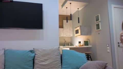 My name Casey  online show from January 7, 4:04 am