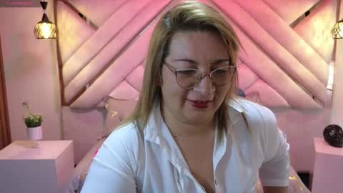 Mailyn online show from January 31, 8:12 pm