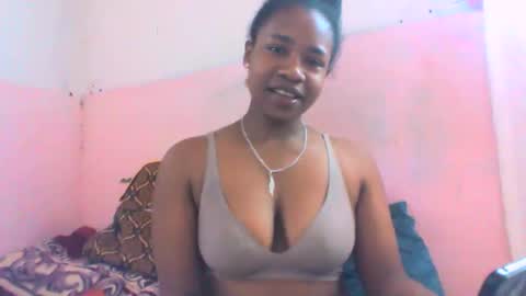 mayrah online show from September 14, 7:18 am