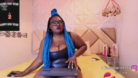 Snapshot of maystorm_ chatting on November 19, 2:44 am May online show from November 19, 2:44 am