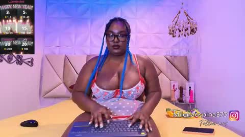 Snapshot of maystorm_ chatting on December 5, 1:14 am May online show from December 5, 1:14 am