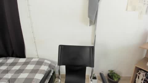 mazikeen_18 online show from February 4, 4:18 pm