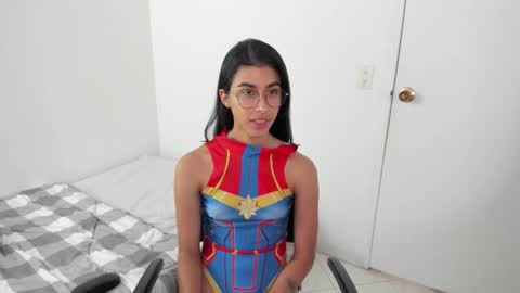 Snapshot of mazikeen_18 chatting on December 15, 1:59 pm mazikeen_18 online show from December 15, 1:59 pm