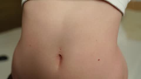 Anna       IG mbca anna  online show from February 20, 5:35 pm