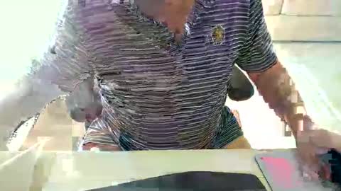 Snapshot of mbeastie chatting on November 1, 6:54 pm Beastie online show from November 1, 6:54 pm