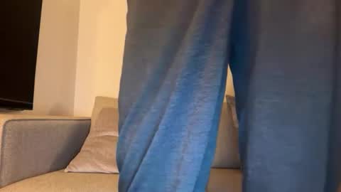 mcr8080 online show from March 15, 5:13 am