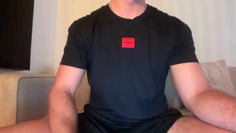 mcr8080 online show from April 25, 5:21 am