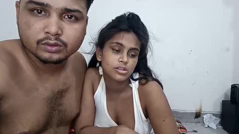 Snapshot of mdtaiful125 chatting on September 15, 9:48 pm Sweet Couple BD online show from September 15, 9:48 pm