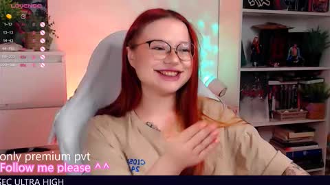 Snapshot of me_hanna chatting on November 17, 10:26 pm Hanna online show from November 17, 10:26 pm