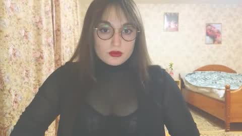 Melissa online show from November 24, 1:44 pm