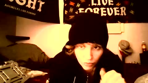 Snapshot of meateater7455 chatting on October 2, 4:30 am meateater7455 online show from October 2, 4:30 am