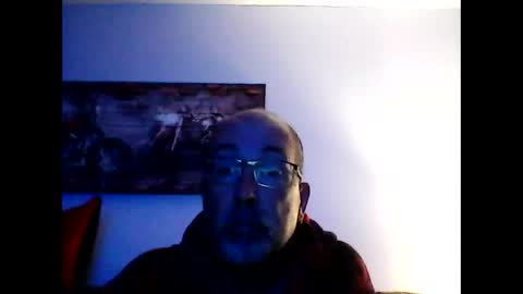 Snapshot of meathome3 chatting on October 9, 10:13 am me at home online show from October 9, 10:13 am