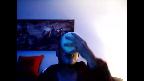 Snapshot of meathome3 chatting on October 20, 10:05 am me at home online show from October 20, 10:05 am